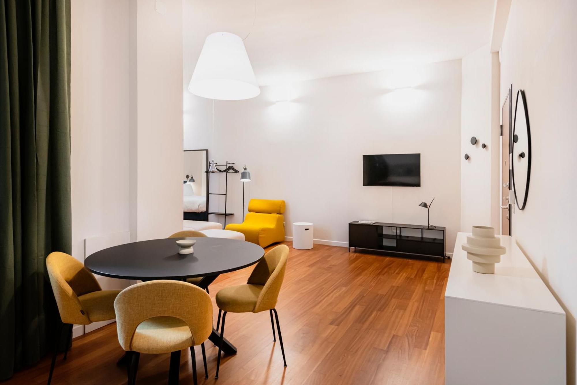 Relstay - Montenapoleone Milan Extérieur photo